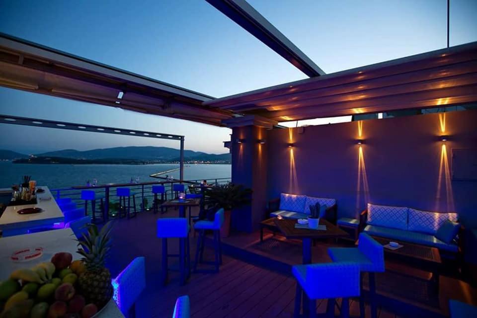 Park Hotel Volos Exterior foto
