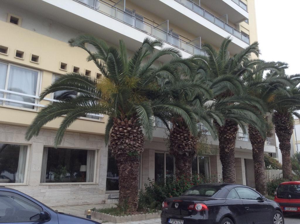 Park Hotel Volos Exterior foto