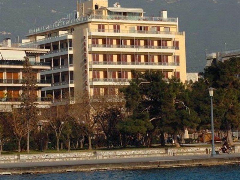 Park Hotel Volos Exterior foto